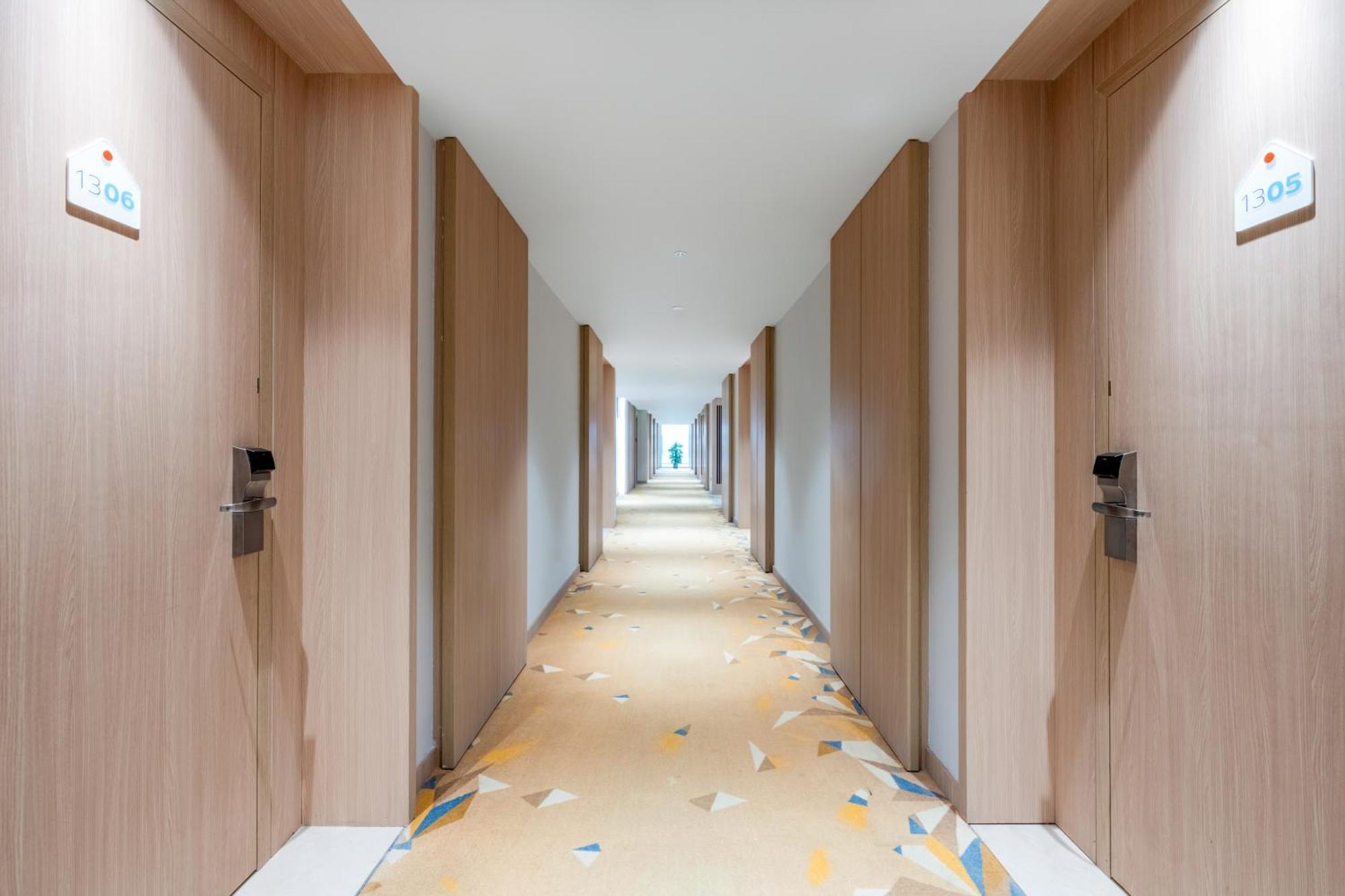 Holiday Inn Express Jiangmen Jianghai By Ihg Eksteriør bilde