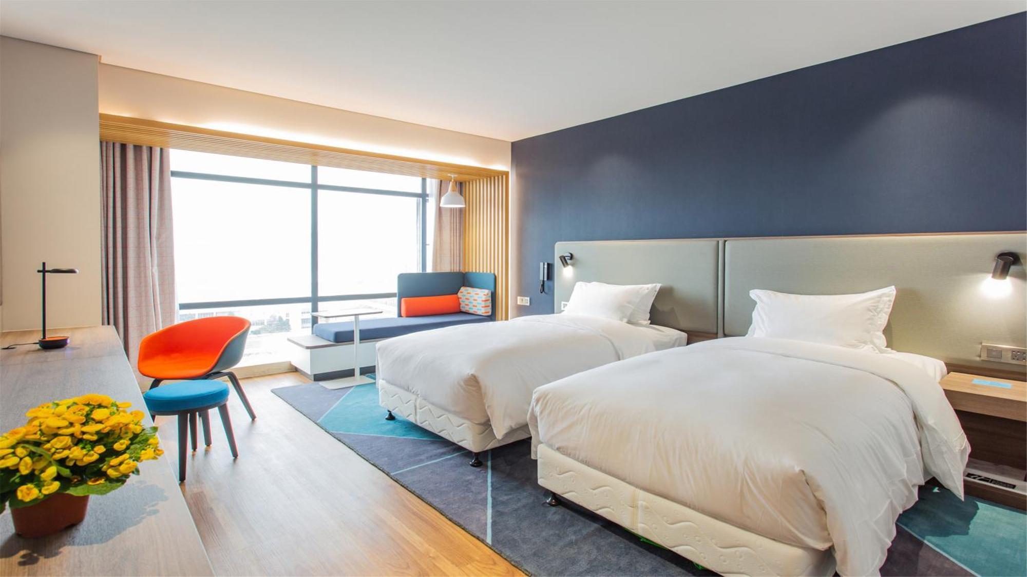 Holiday Inn Express Jiangmen Jianghai By Ihg Eksteriør bilde