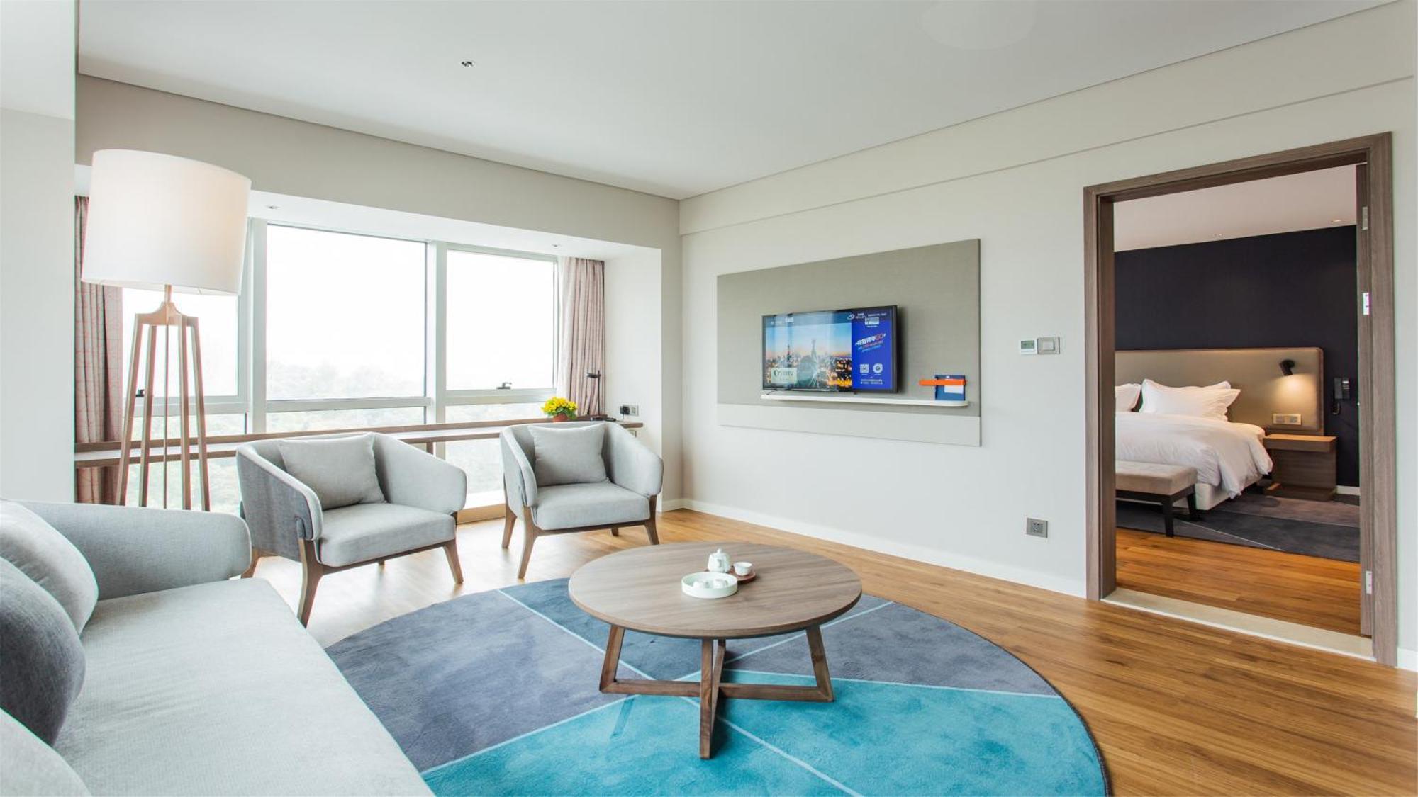 Holiday Inn Express Jiangmen Jianghai By Ihg Eksteriør bilde